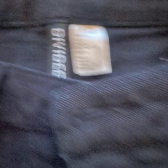 Divided H&M distressed Shorts size US 4 - Picture 4 of 4